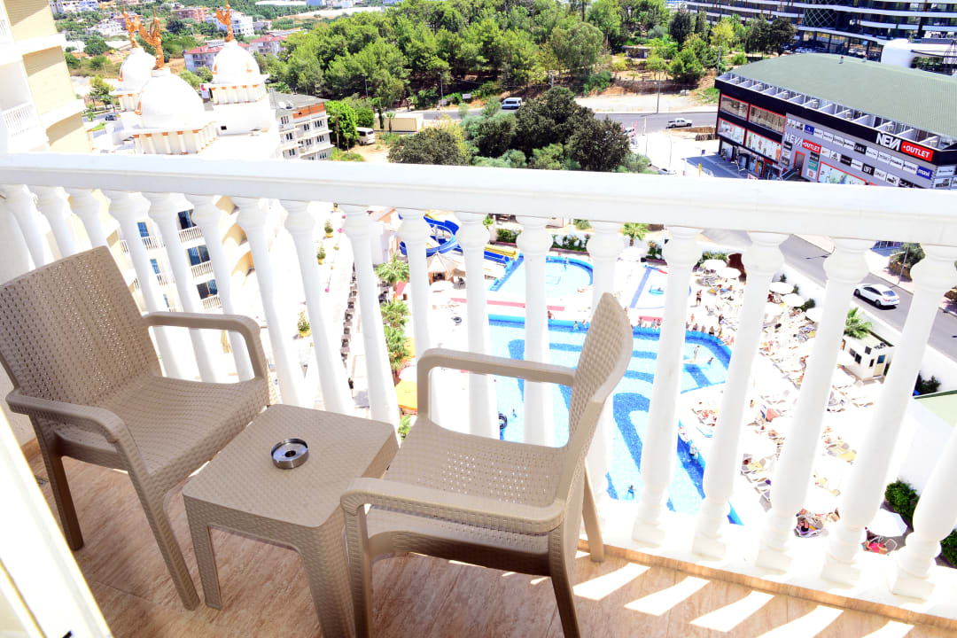 Ausblick Oz Hotels Sui Resort