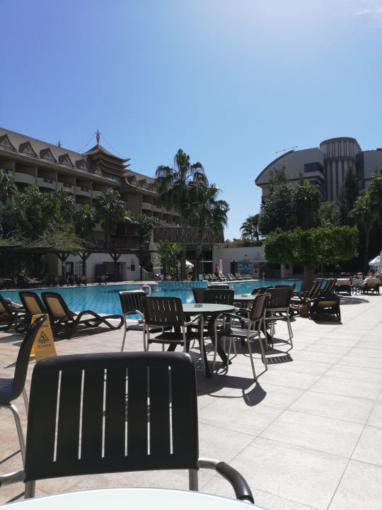 Pool Port Side Resort Hotel