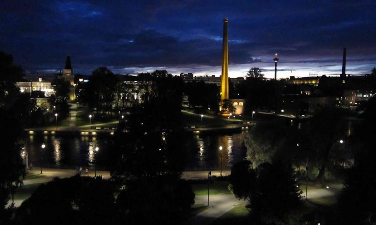 Night view from Superior room with a sauna #532 Hotel Cumulus Koskikatu Tampere