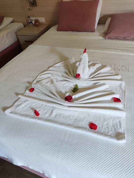 Zimmer Can Garden Resort