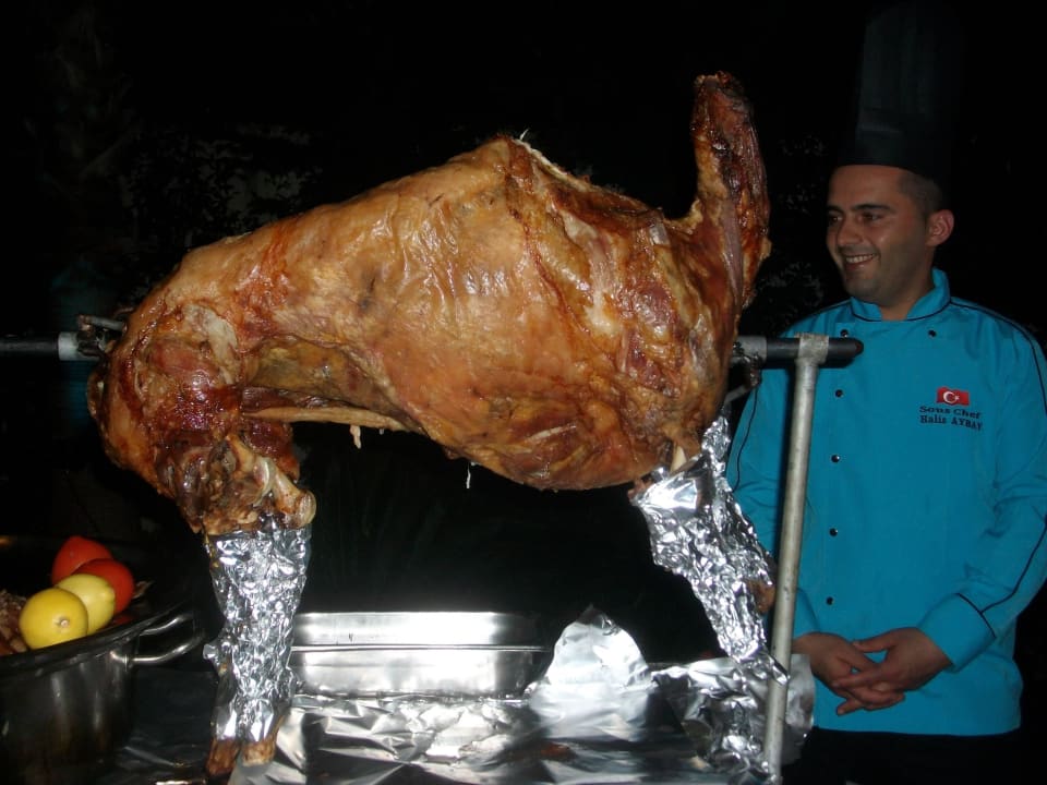 Lamm am Galaabend Sentido Trendy Verbena Beach