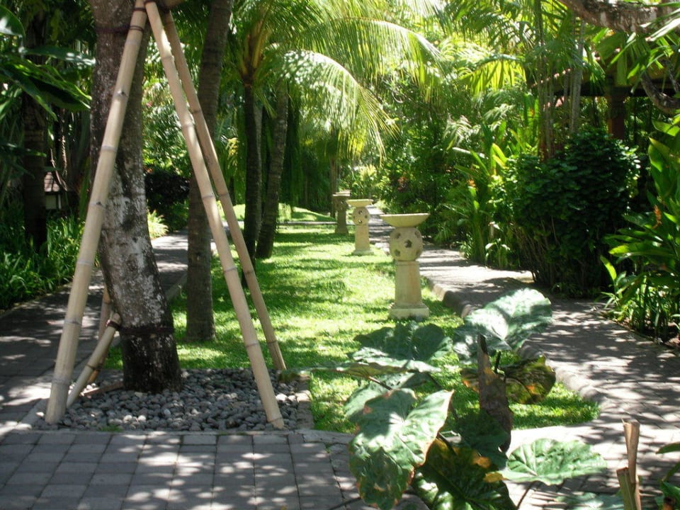 Gartenanlage Puri Santrian