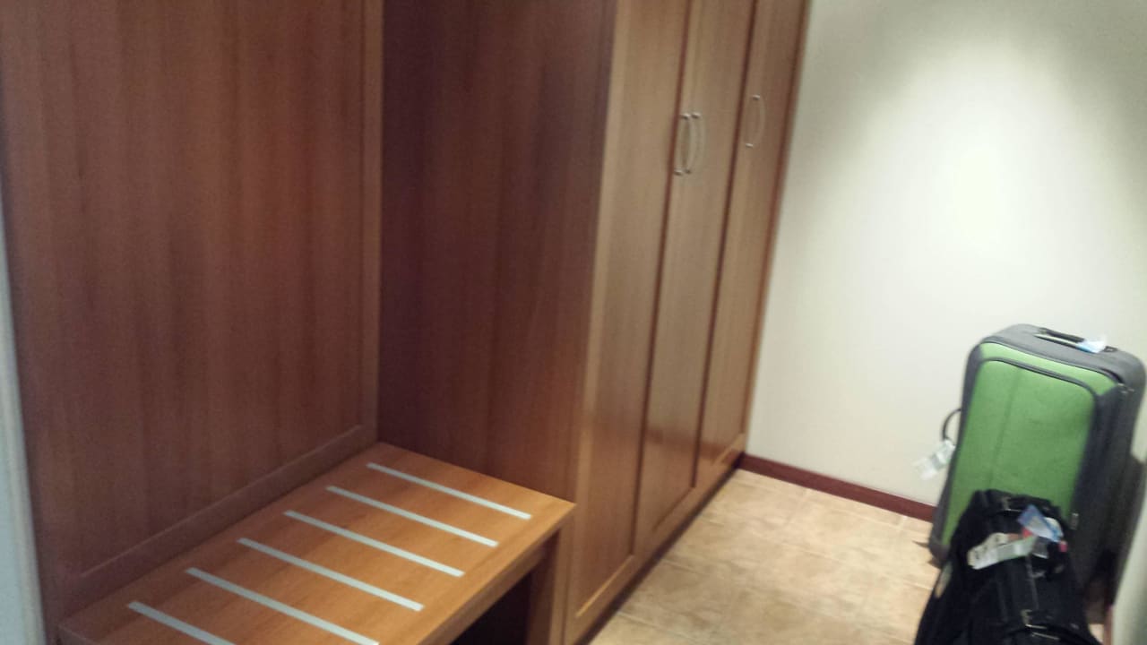 Flur im Familienzimmer Sol Luna Bay