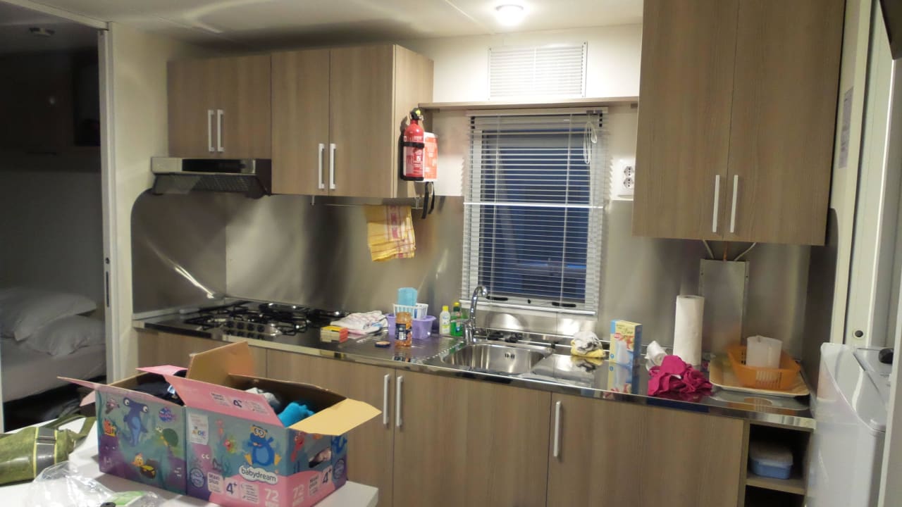 Küchenzeile im Super NEW 2015 Residence Village