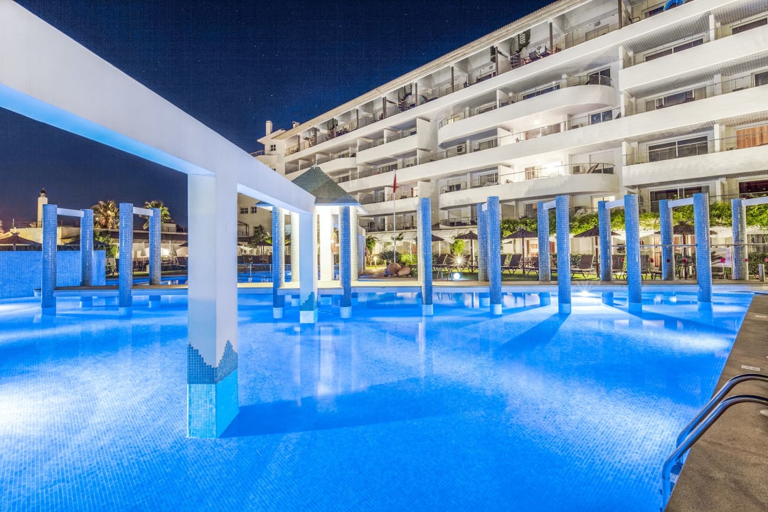 Pool Ona Garden Lago