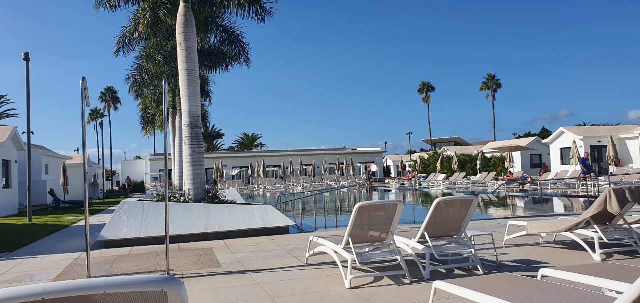 Pool Club Maspalomas Suites & SPA