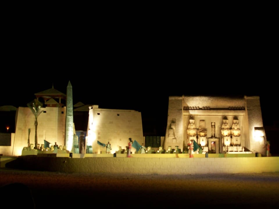 Amfiteatr Pickalbatros Alf Leila Wa Leila Resort - Neverland Hurghada