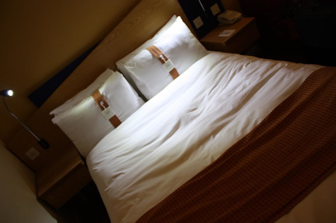 Bett Hotel Holiday Inn Express London Chingford