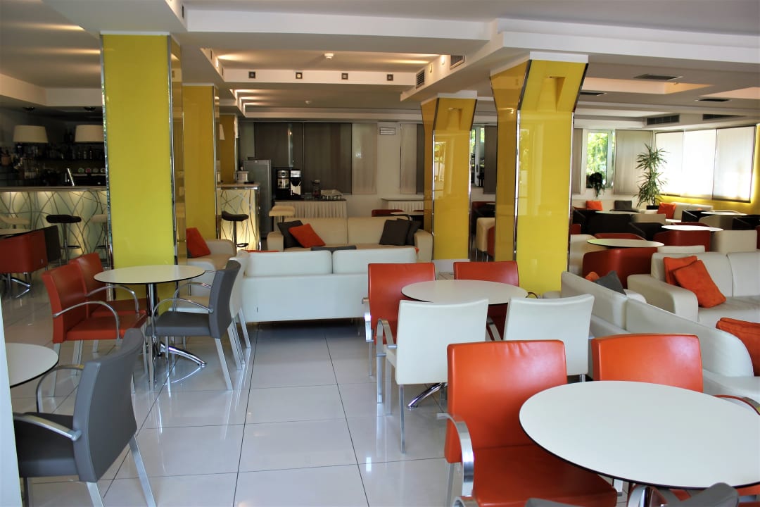 Lobby Garda Suite Hotel - Tonelli Hotels