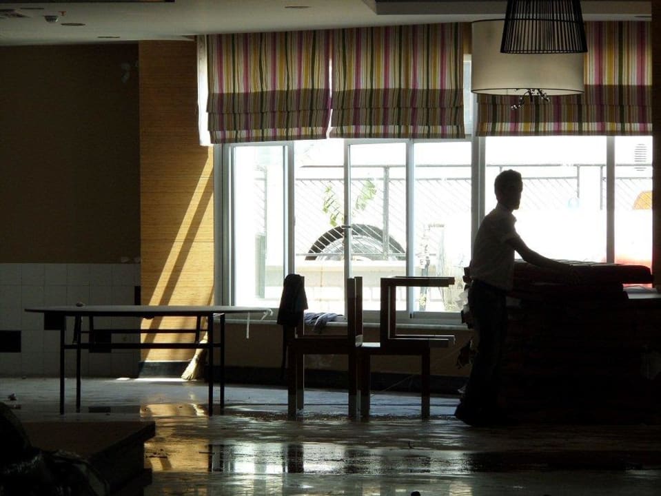 Arbeiter bei der Arbeit Seaden Sea Planet Resort & Spa