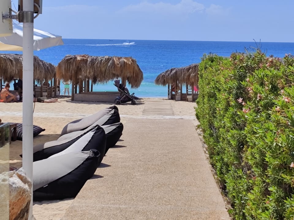 Strand Asterias Beach