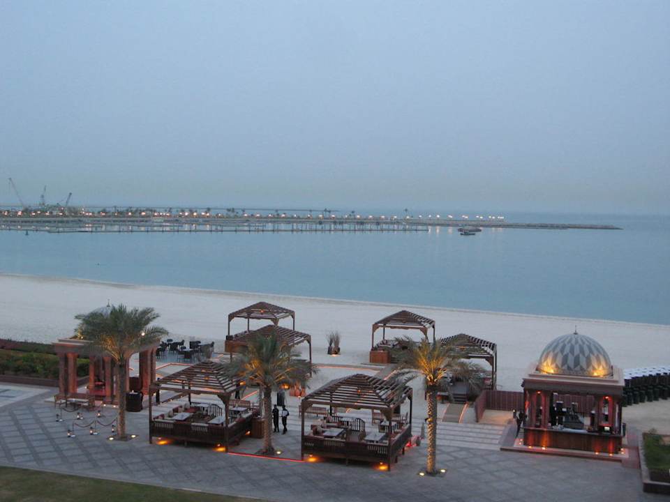 Vom Restaurant aus Emirates Palace Mandarin Oriental