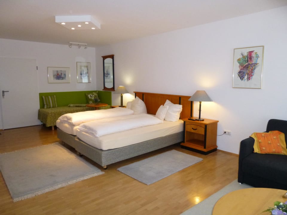 Zimmer Nr. 3 Hotelpension Vitalis