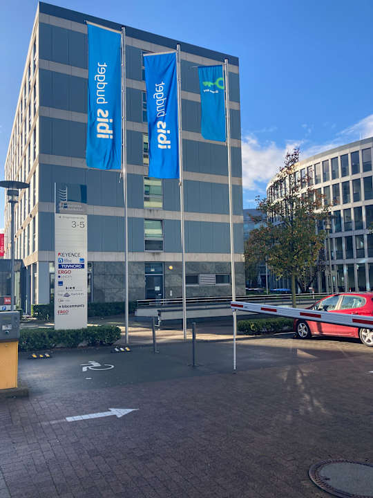 Außenansicht ibis budget Köln Messe