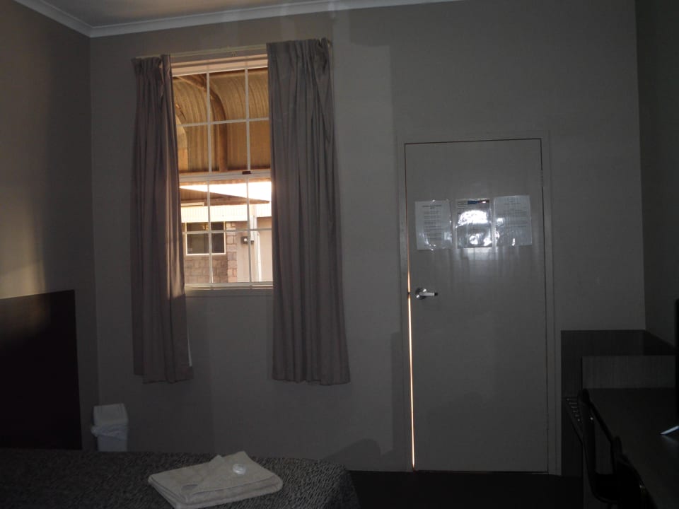 Zimmer Blue Stone Motor Inn