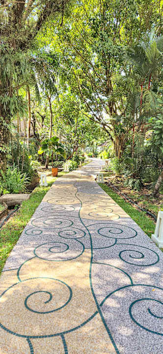 Gartenanlage Baan Khaolak Beach Resort