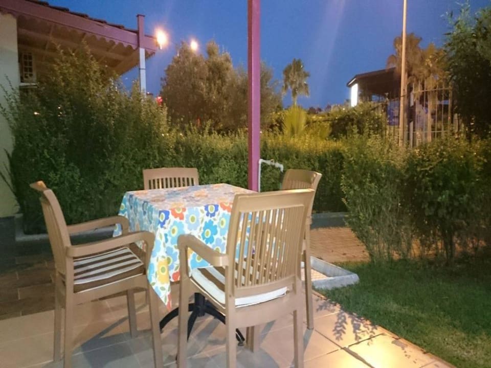 Sitzplatz am Abend Silver Hotel