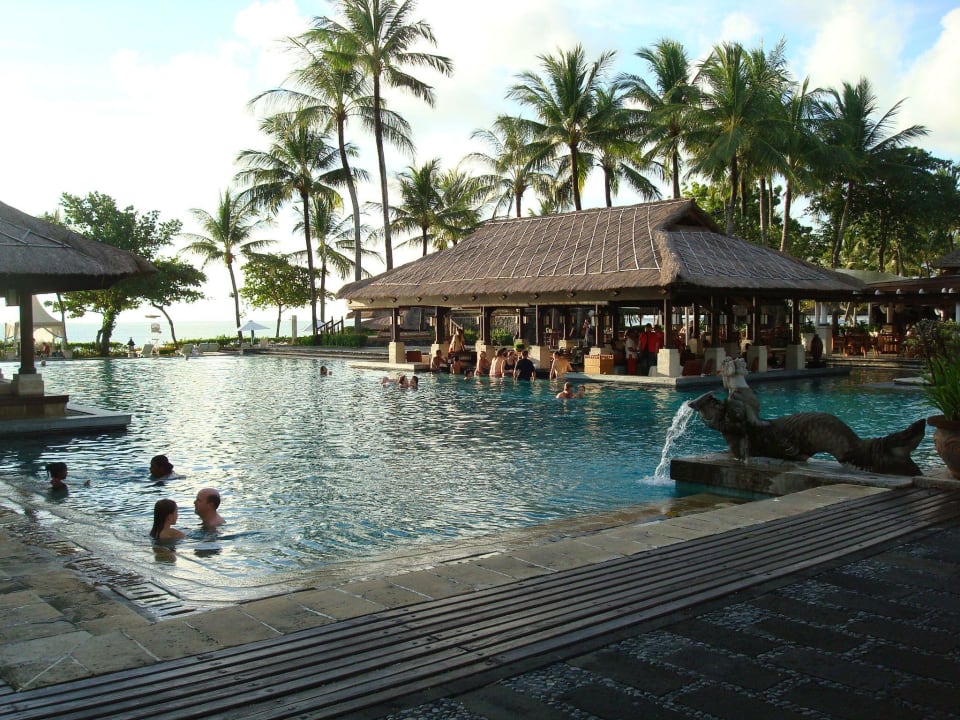 Main-Pool InterContinental Bali Resort