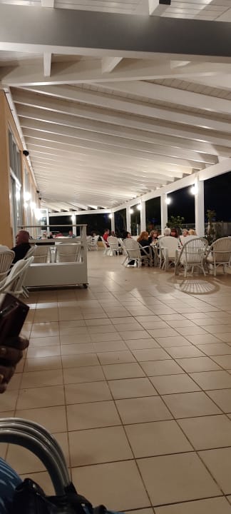 Lobby Anissa Beach & Village