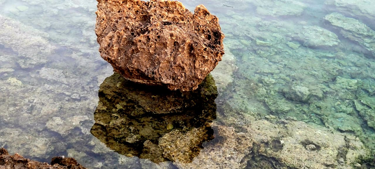 Strand Crystal Springs Beach Hotel