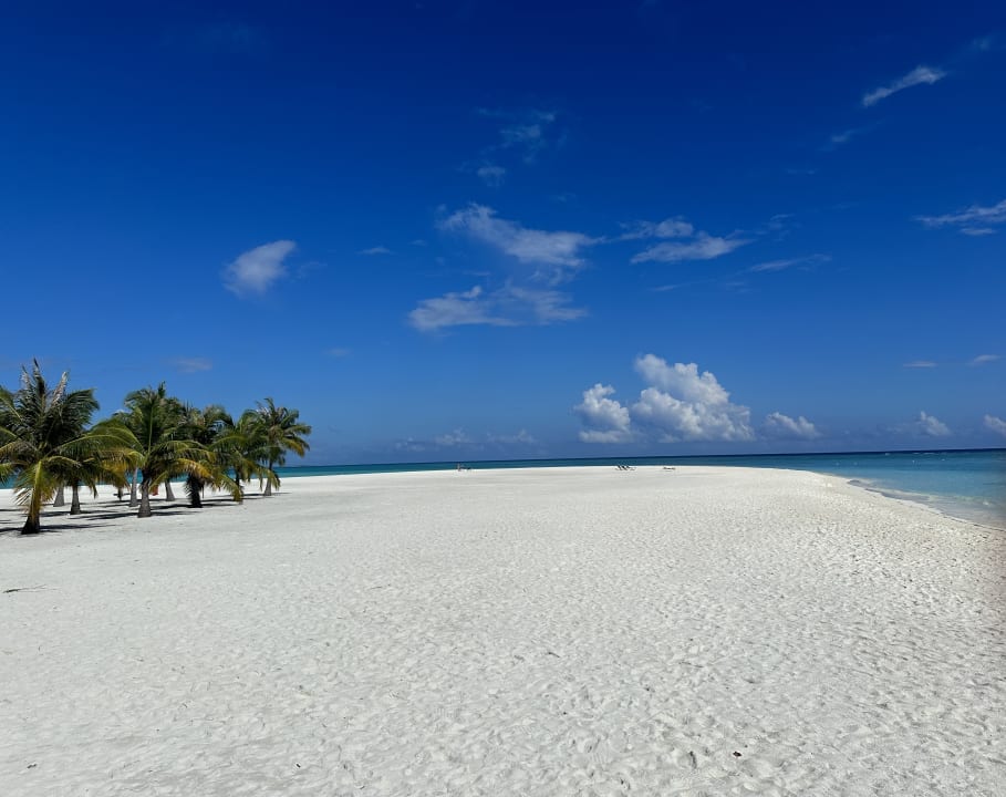 Strand Meeru Maldives Resort Island