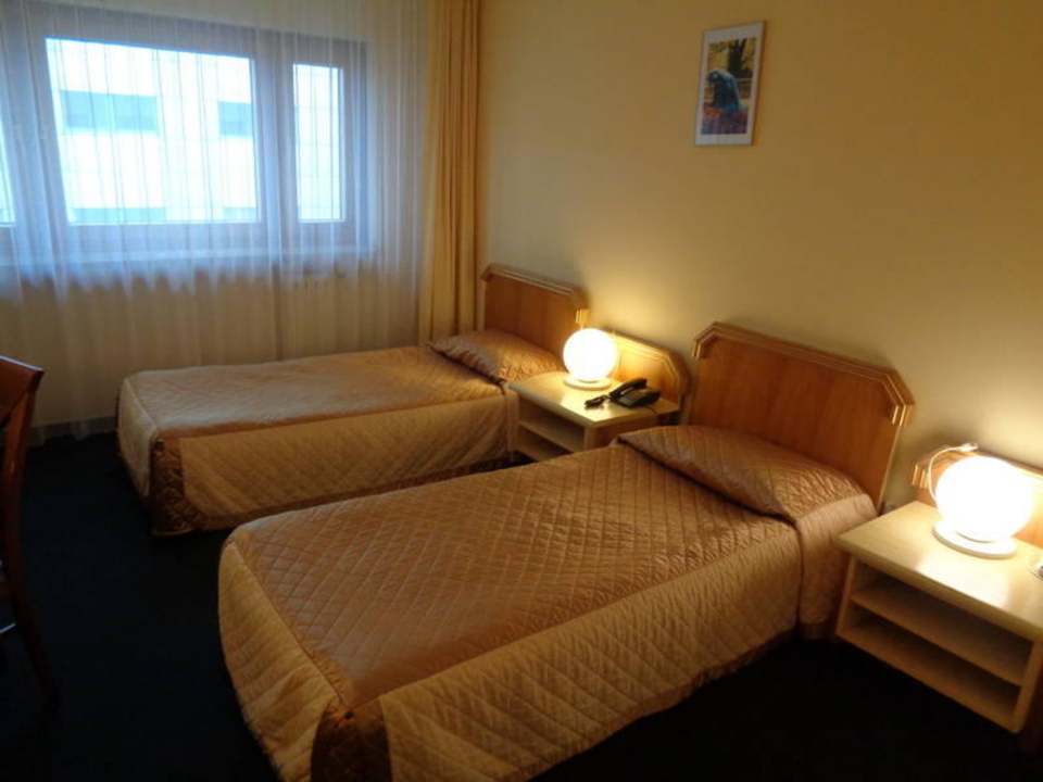 Pokój Sangate Hotel Airport