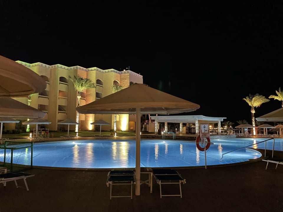 Pool Beach Albatros Resort