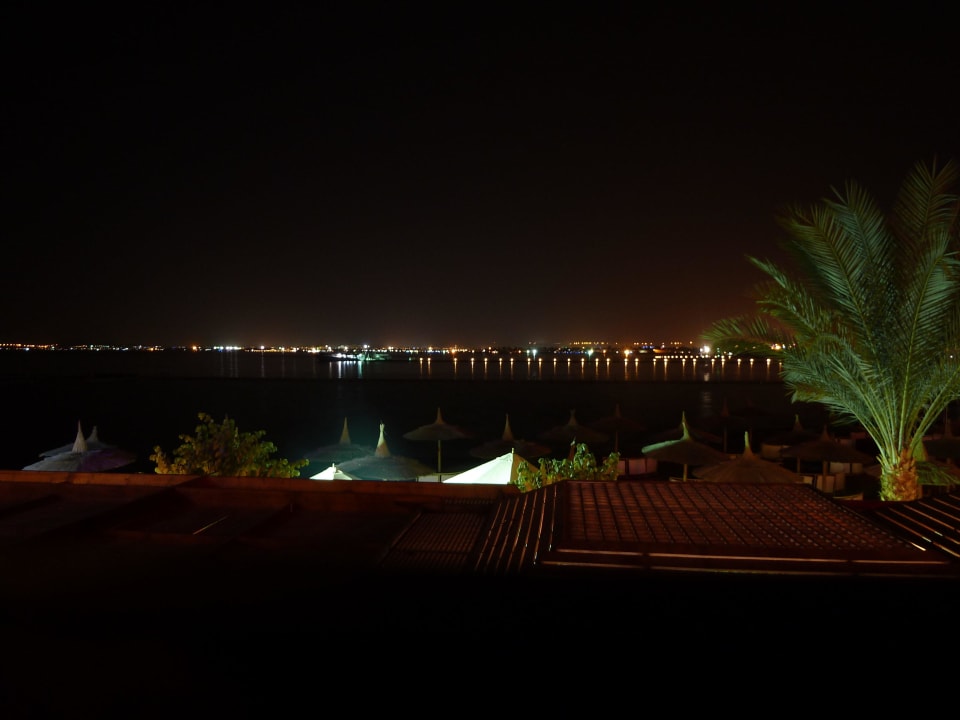 Ausblick über die Bucht vom Kaisers Beach Albatros Resort