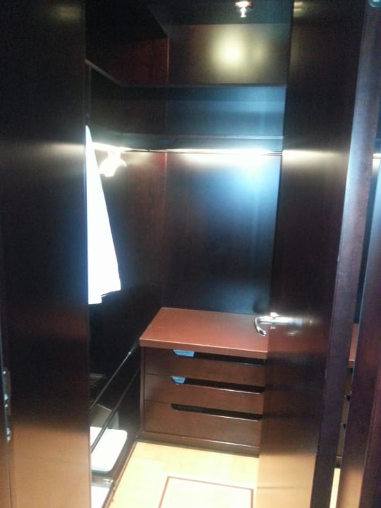 Ankleide Hotel Adlon Kempinski Berlin