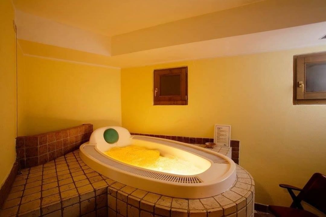 Wellnesszentrum Swadeshi Hotel Perla