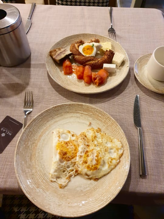 Gastro Melas Resort Hotel