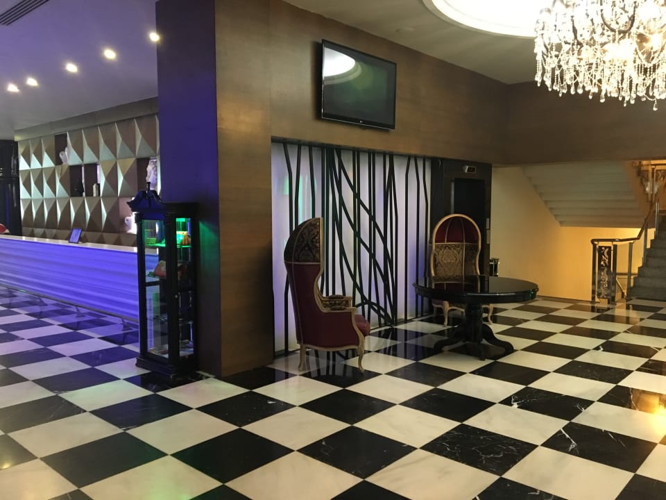 Lobby Hotel Delphin Imperial