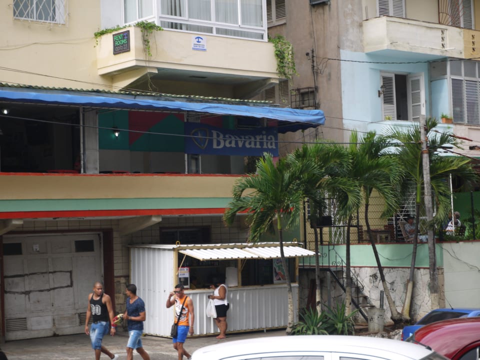 Bar "Bavaria" gegenüber Hotel NH Capri La Habana