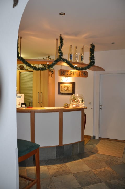Rezeption Pension Garni - Appartement Ortner