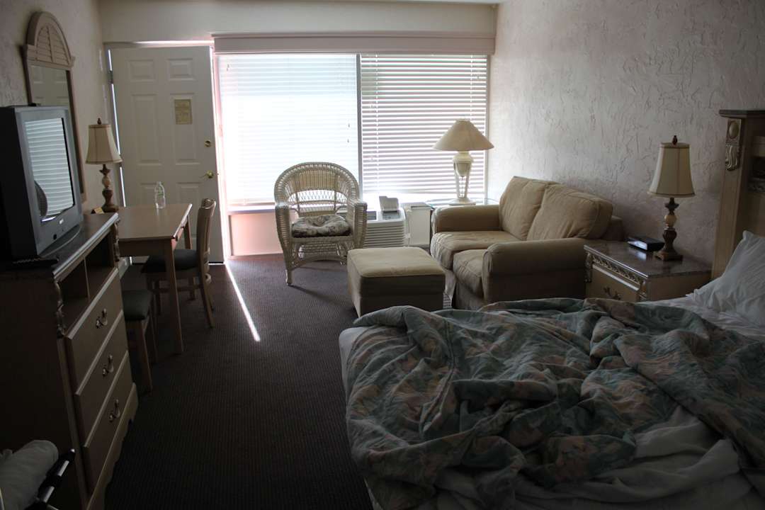 Wohn-/Schlafbereich Flamingo Motel & Villas Bonita Springs North Naples