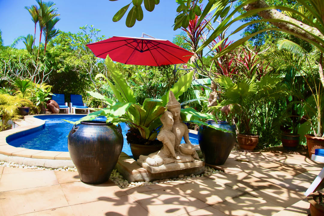 Pool Sunshine Gästehaus und Tauchschule