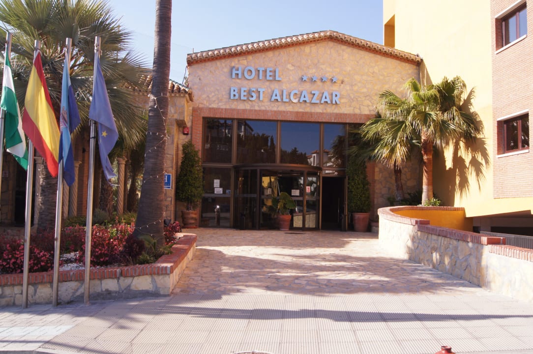 Haupteingang Hotel Best Alcazar