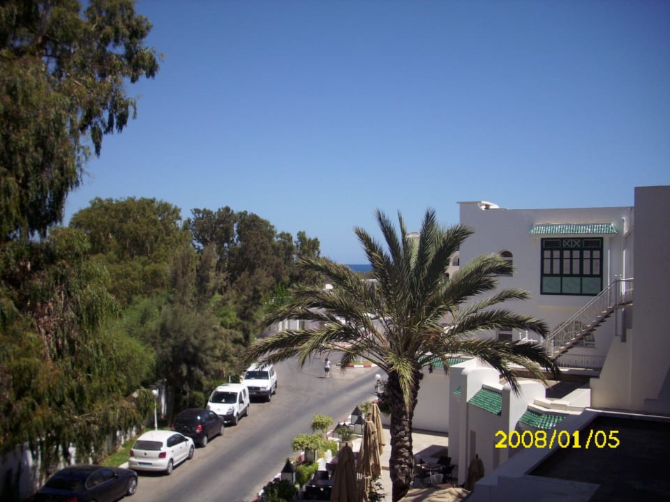 Seitlich zum Meer Hotel Royal Nozha