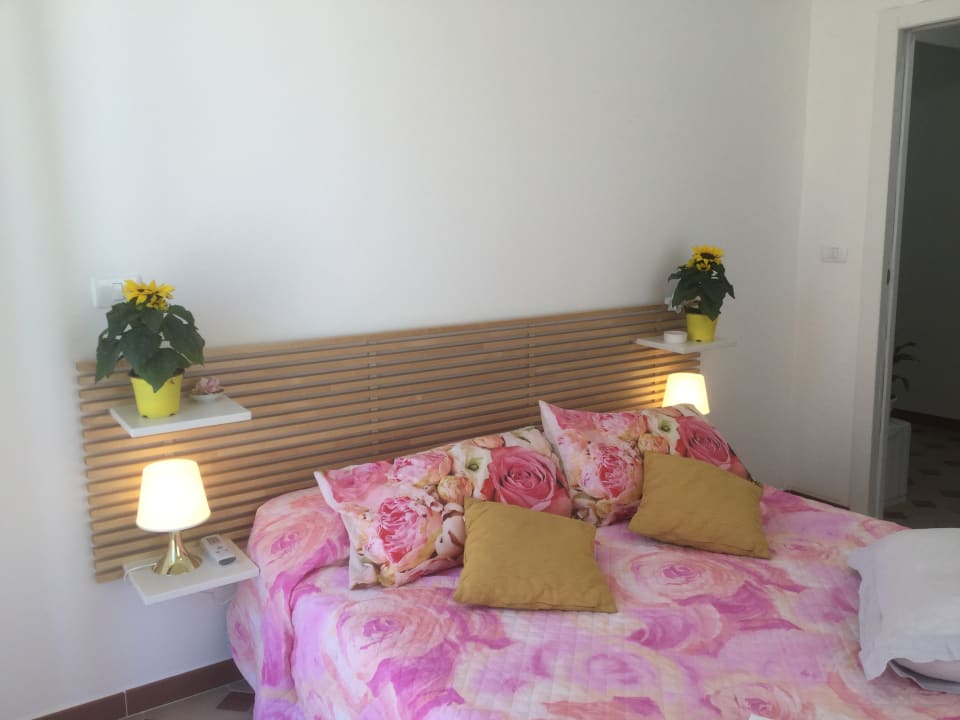 Zimmer Avola Flats First Floor