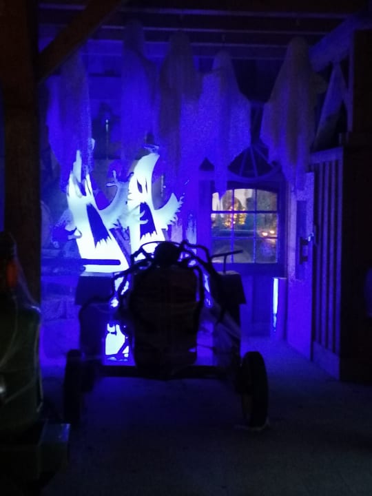 Sport & Freizeit Alles Paletti Karls Upcycling Hotel