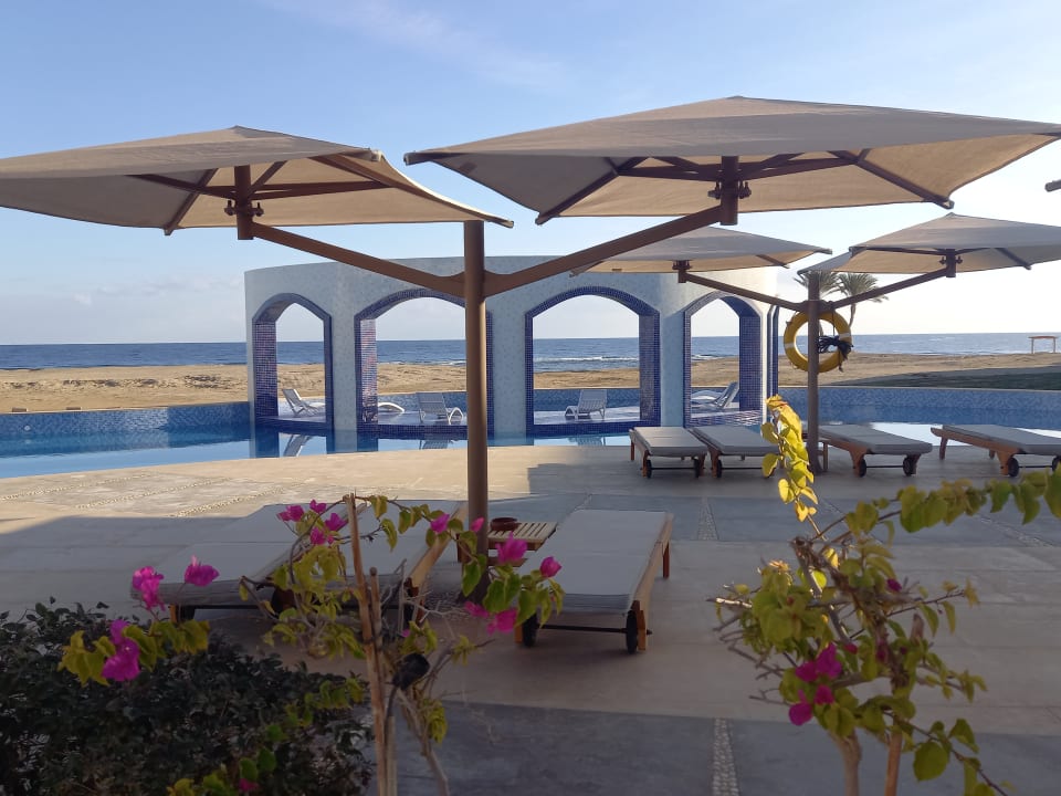 Pool Malikia Resort Abu Dabbab