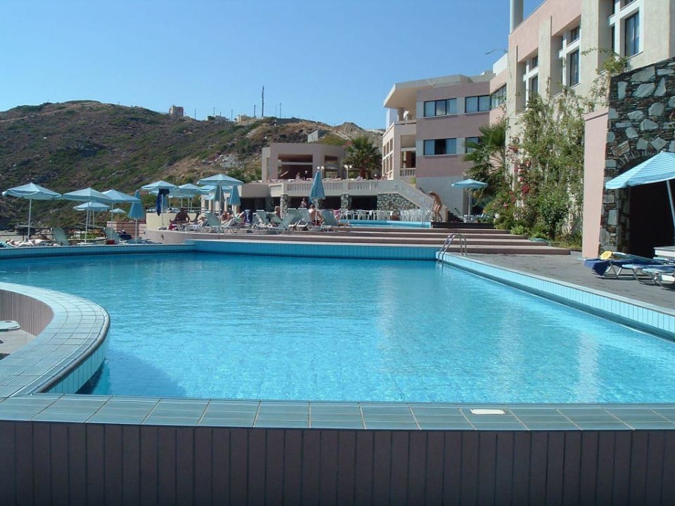 Ruhepools des Athina Palace Athina Palace Resort & Spa