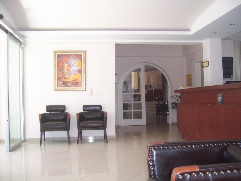 Rezeptions-/Eingangsbereich Hotel Little Inn