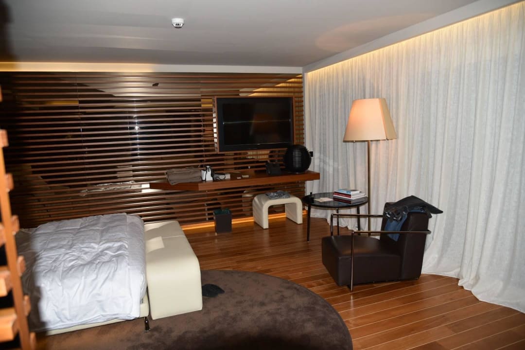 Grosse LED-Ferneseher The View Lugano