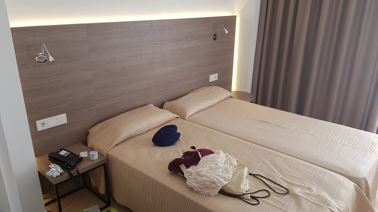 Zimmer Hotel Vista Odin