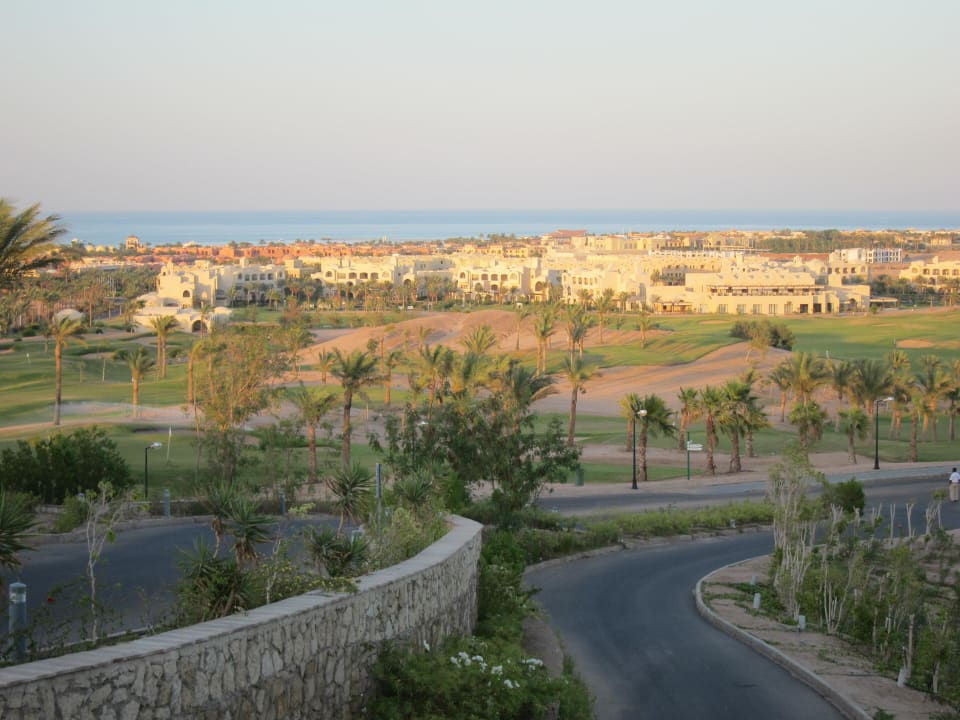 Zufahrt Steigenberger Makadi Hotel - Adults only