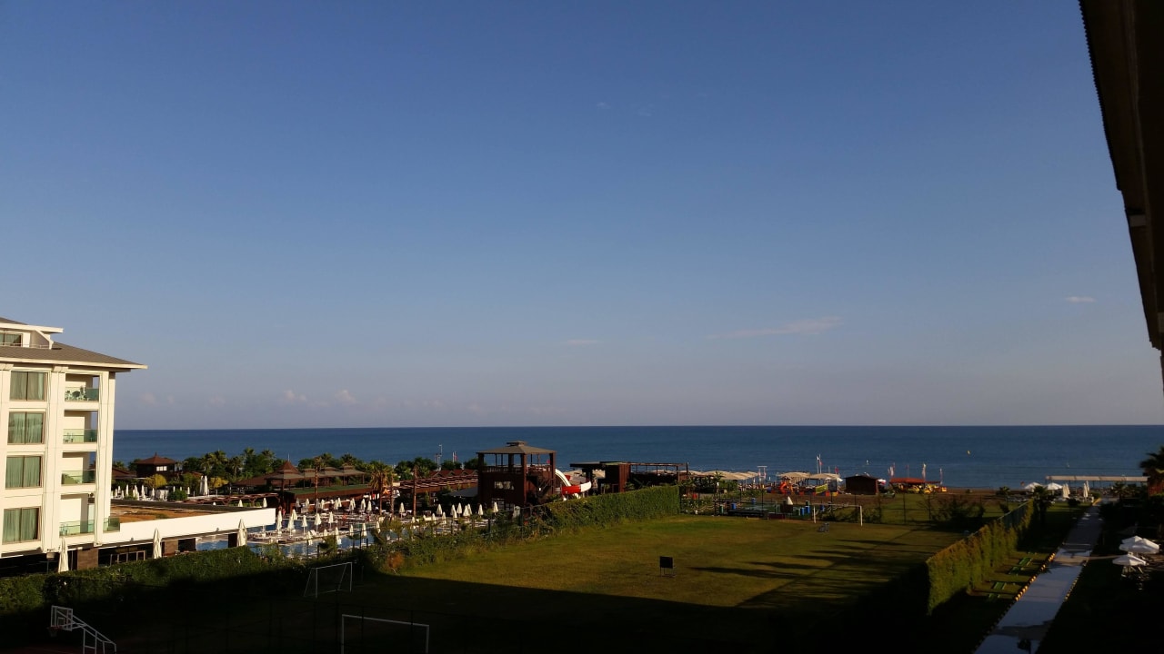 Ausblick vom Balkon Richtung Meer Crystal Family Comfort Collection