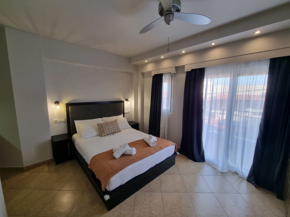 Zimmer GreenHill Holiday Suites Sarti