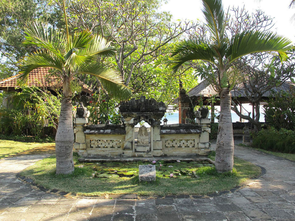 Strand-Eingang Hotel Matahari Beach Resort & Spa