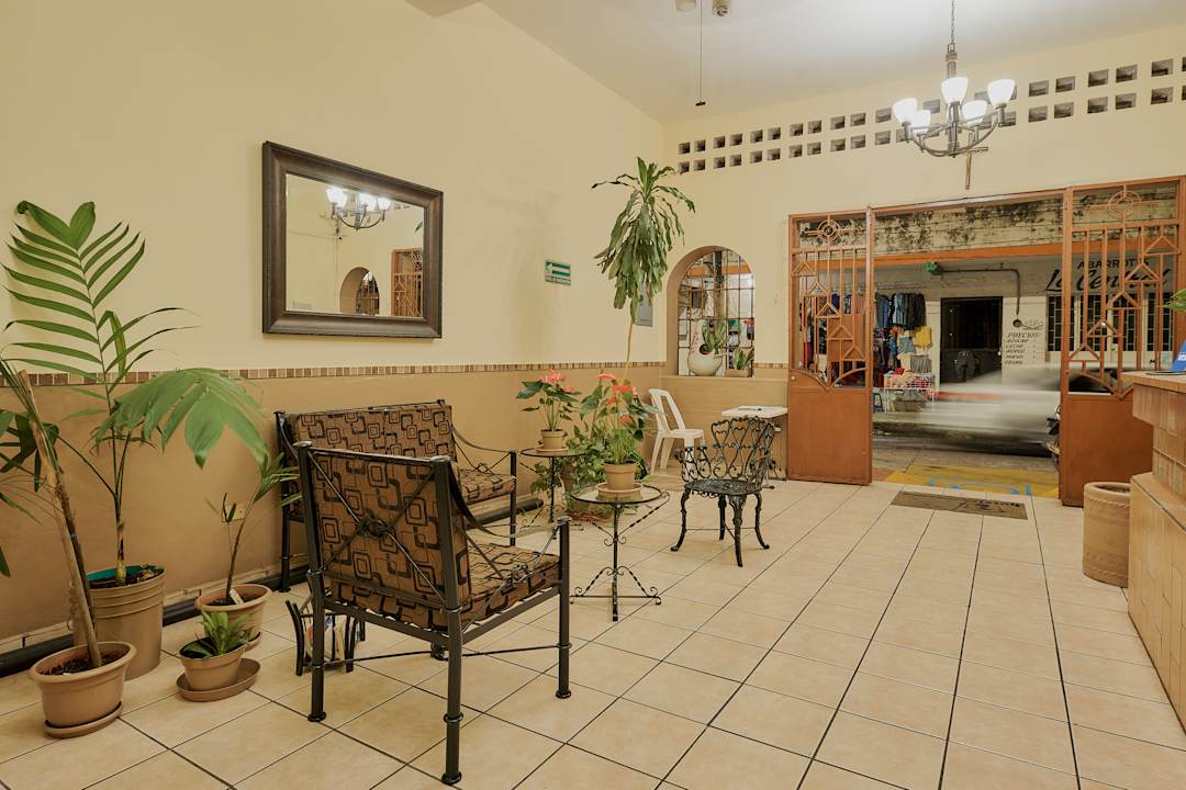 Lobby Hotel Cervantino